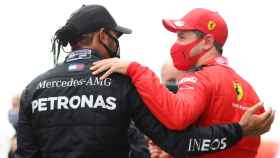 Vettel y Hamilton charlan tras el GP de Turquía
