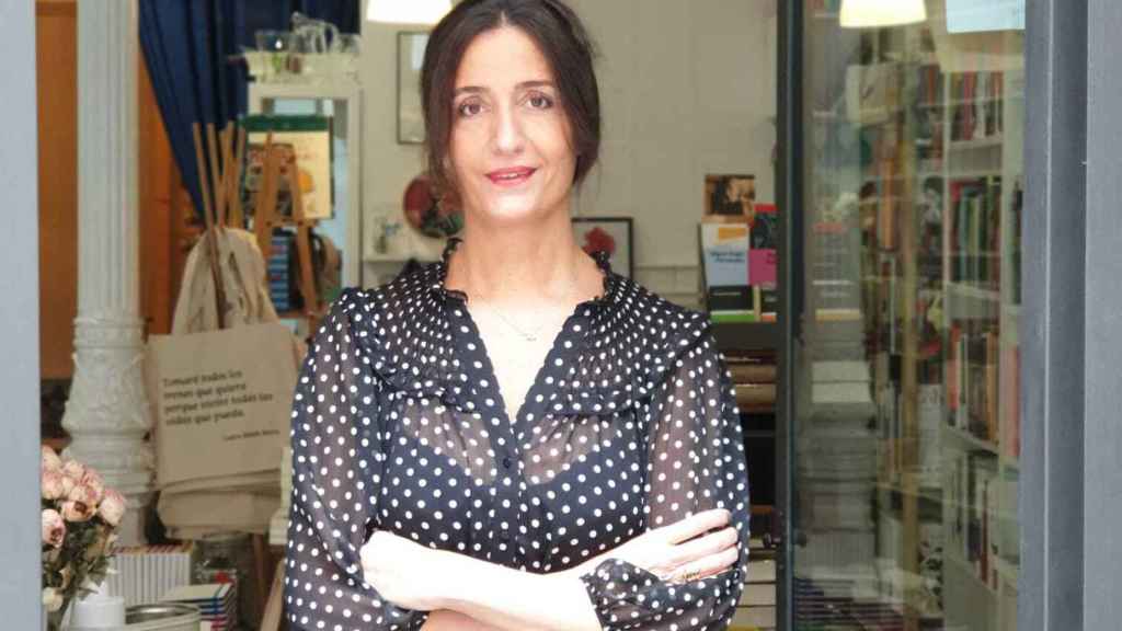 Laura Riñón, la propietaria de la librería 'Amapolas en octubre'.