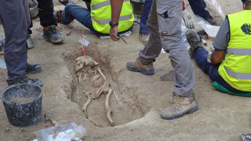Uno de los 400 cuerpos hallados en la excavación de la necrópolis islámica de Tauste.