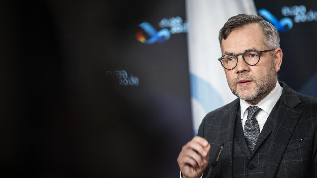 El ministro alemán de Asuntos Europeos, Michael Roth, durante la rueda de prensa de este martes