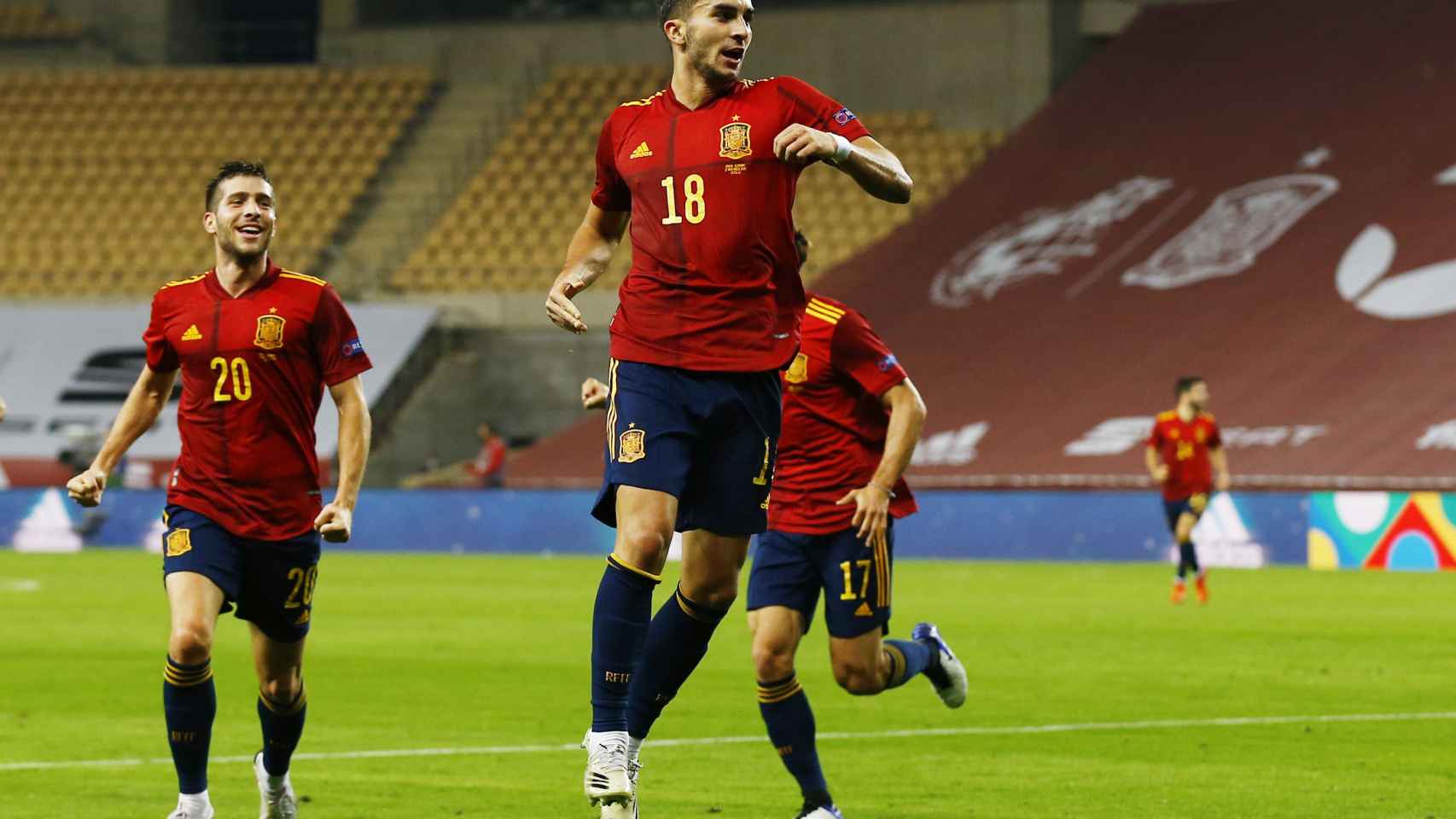 Ferrán Torres celebra su primer gol con la selección española ante Alemania