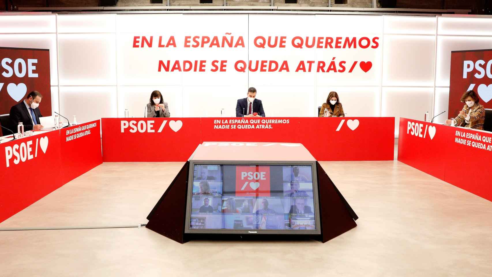 Sánchez, presidiendo la reunión de la Ejecutiva del PSOE este lunes.