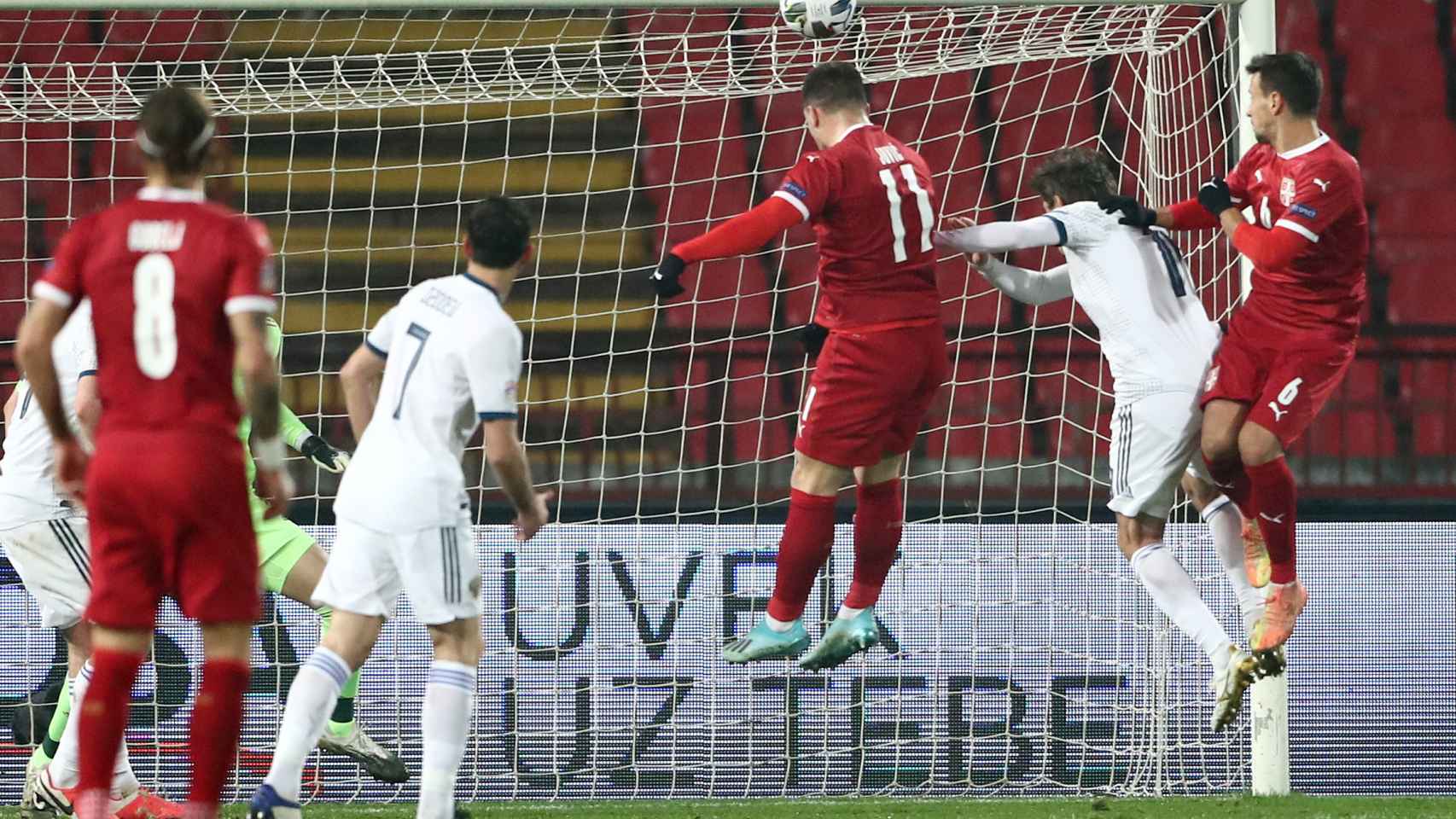 Gol de cabeza de Luka Jovic con la selección de Serbia