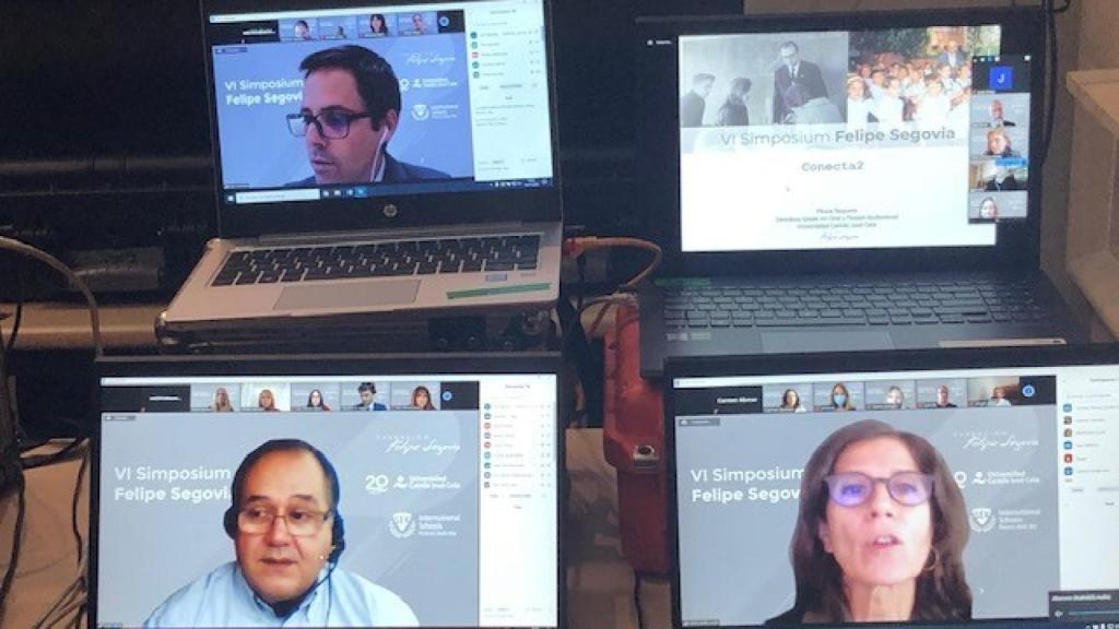 Algunos de los 700 profesores participantes en el VI Simposio Felipe Segovia.
