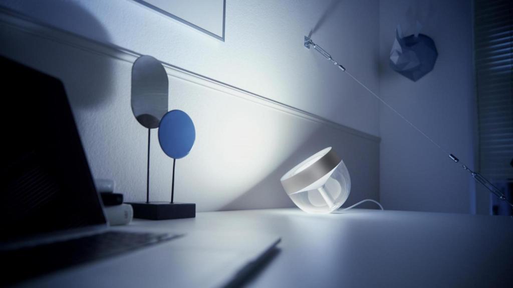 Philips Hue Iris