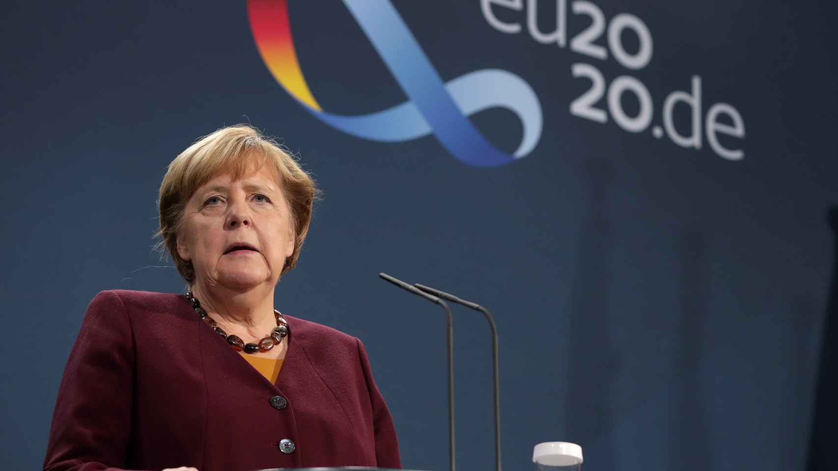 La canciller alemana, Angela Merkel, durante la rueda de prensa de este jueves