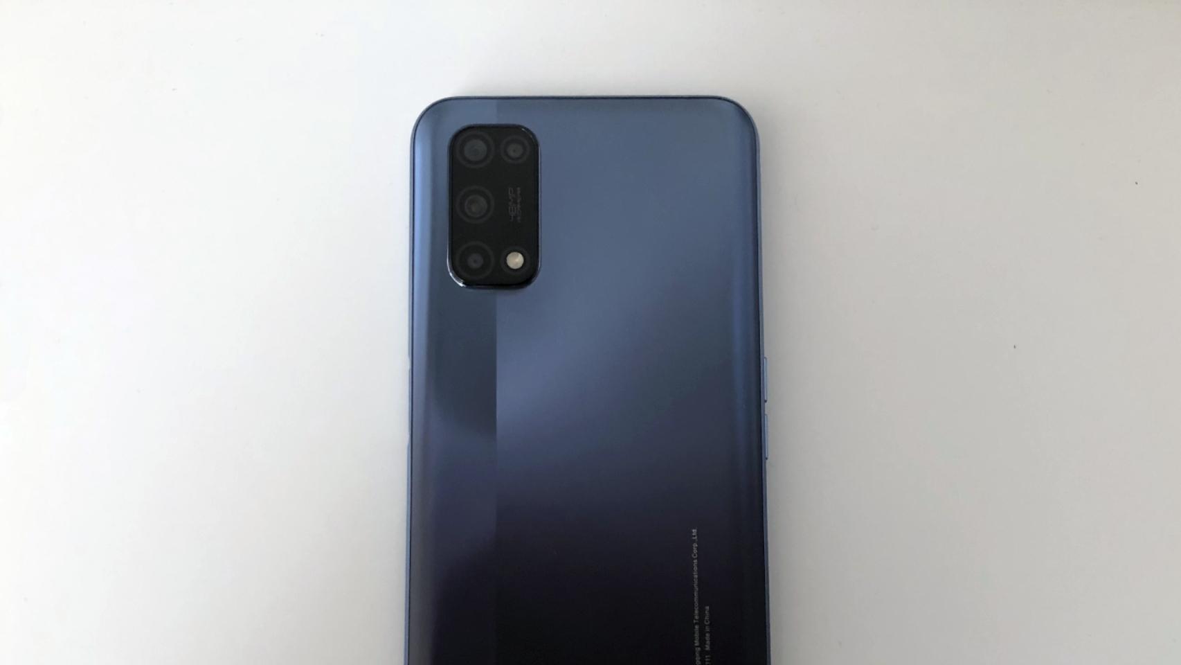 Módulo de cámara trasera del Realme 7 5G.