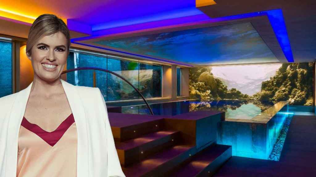 Adriana Abenia, junto al spa del MiM Sitges Hotel, en un fotomontaje de JALEOS.