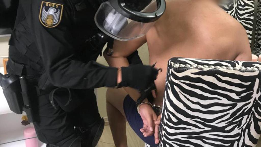 Uno de los detenidos
