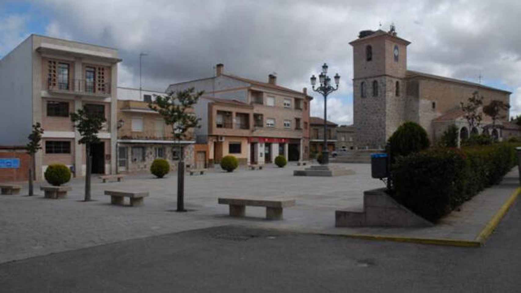 FOTO: Plaza Mayor de Segurilla.