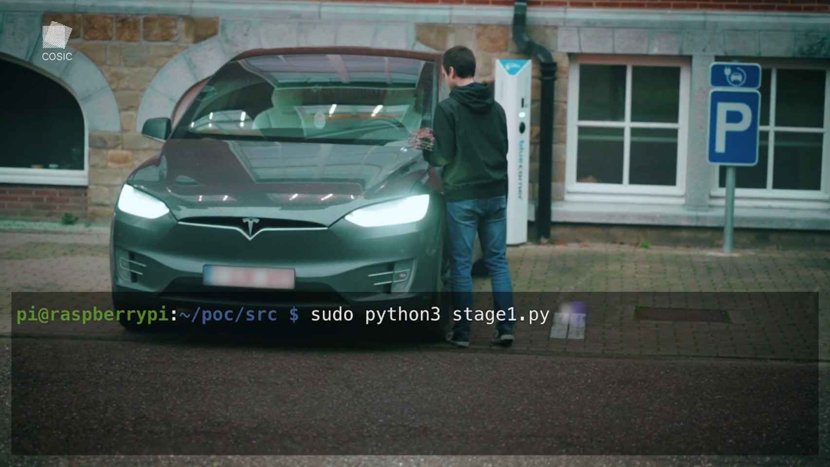 El ataque hacker al Tesla Model X empieza sólo con acercarse al coche