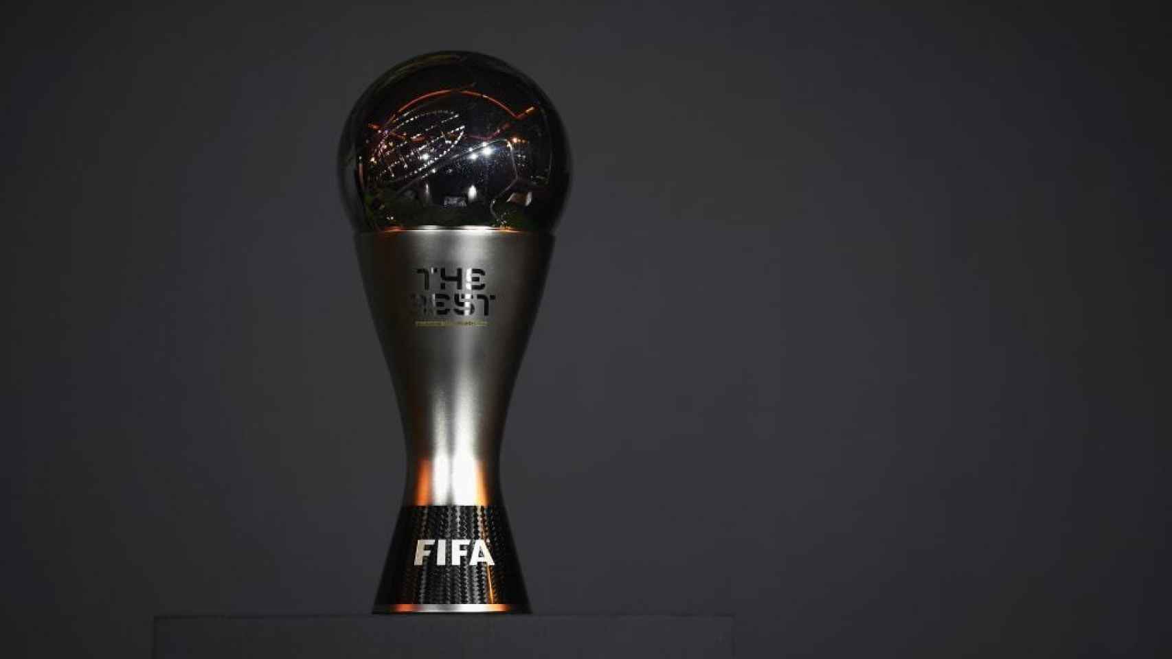 El trofeo The Best de FIFA. Foto: fifa.com