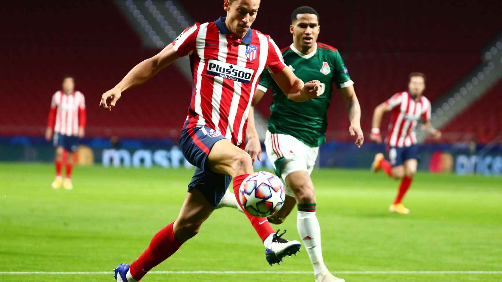Marcos Llorente (Atlético de Madrid) ante el Lokomotiv