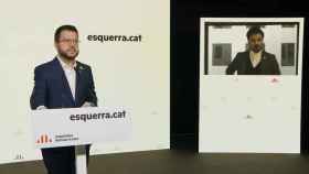 Pere Aragonès, presidente en funciones de la Generalitat y coordinador de ERC, junto a Gabriel Rufián, en rueda de prensa.