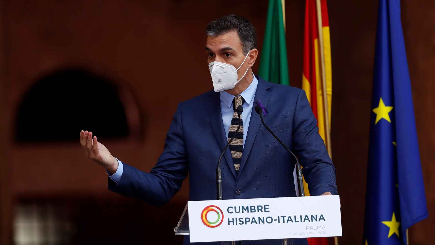 El presidente del Gobierno, Pedro Sánchez, comparece en el marco de la XIX Cumbre bilateral de España e Italia, celebrada este miércoles en el Palacio de la Almudaina en Palma de Mallorca.