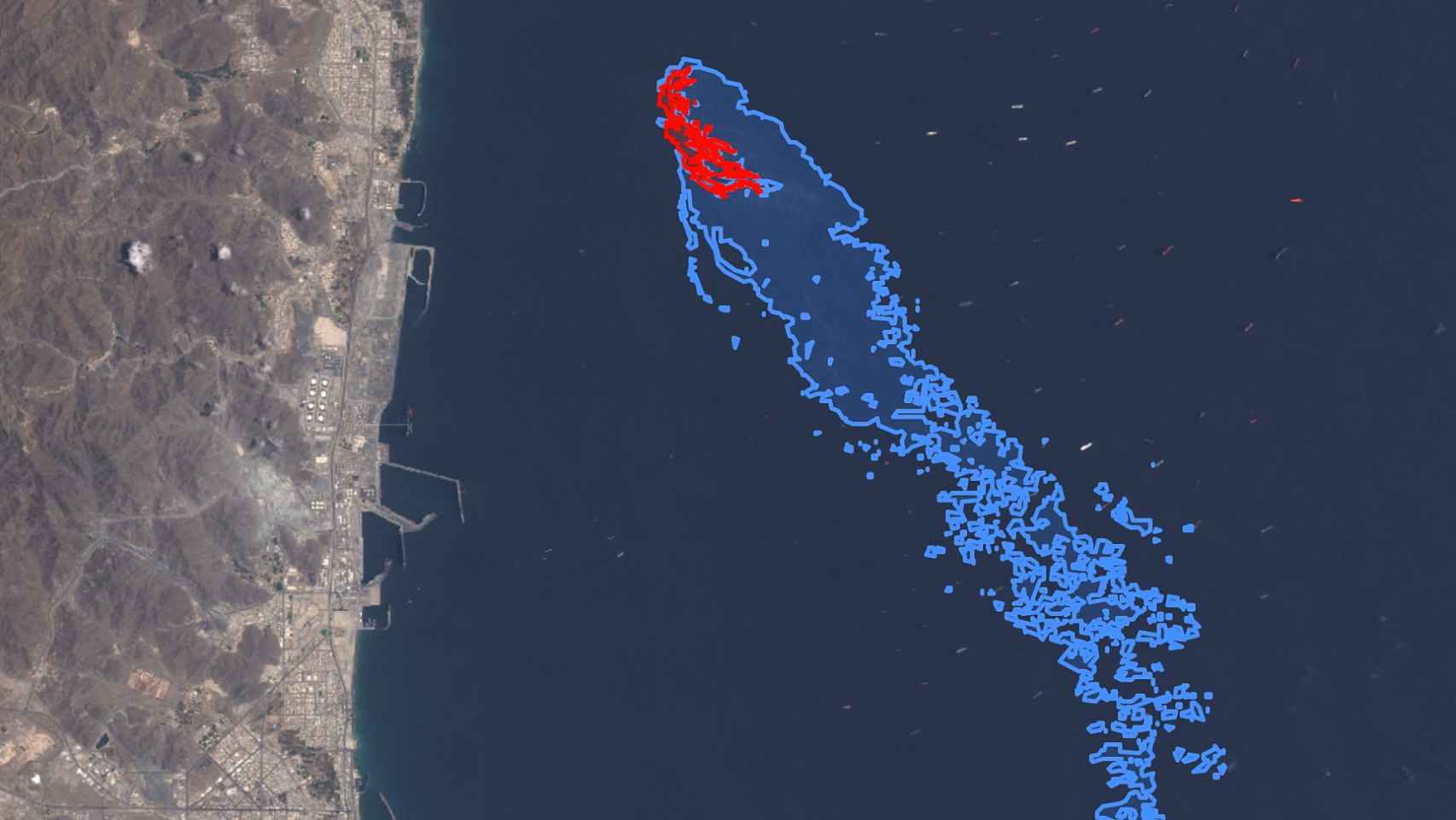 Detección de un derrame de hidrocarburos en Emiratos Árabes.