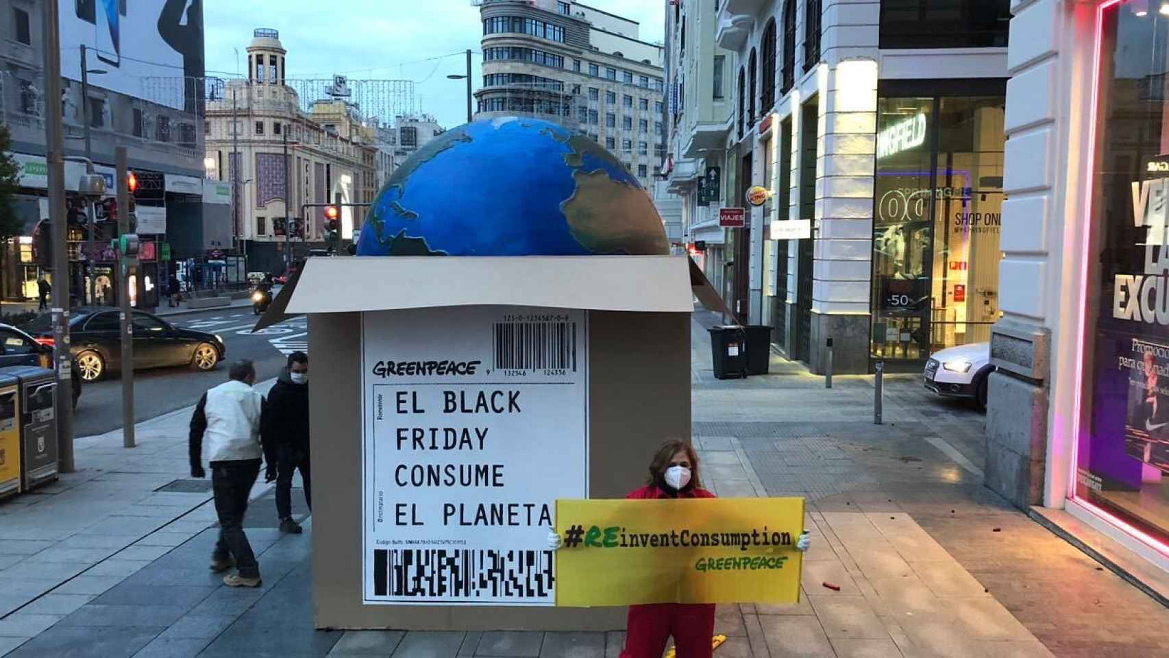 Acción 'El Black Friday consume el planeta'.