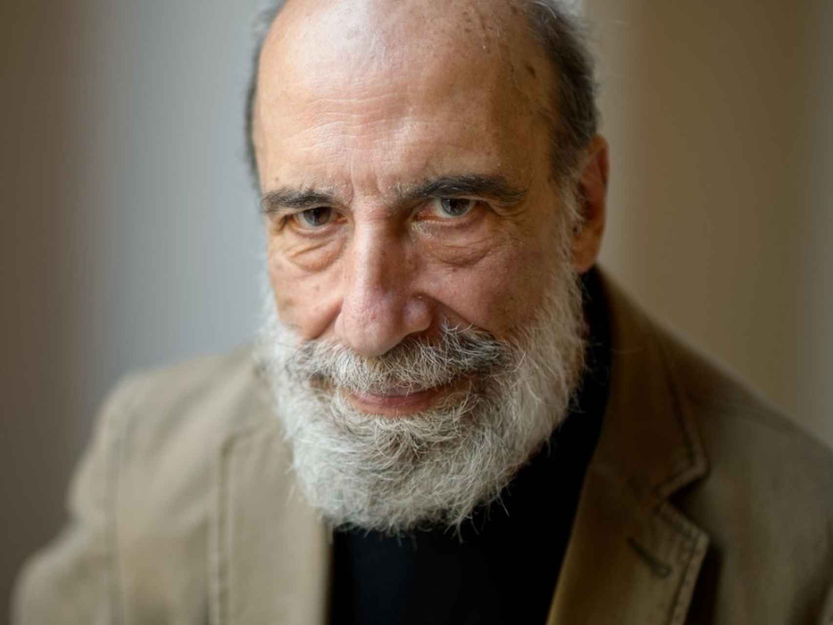 El poeta Raúl Zurita.