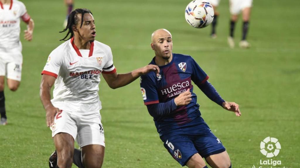 Jules Koundé, en el Huesca - Sevilla de La Liga