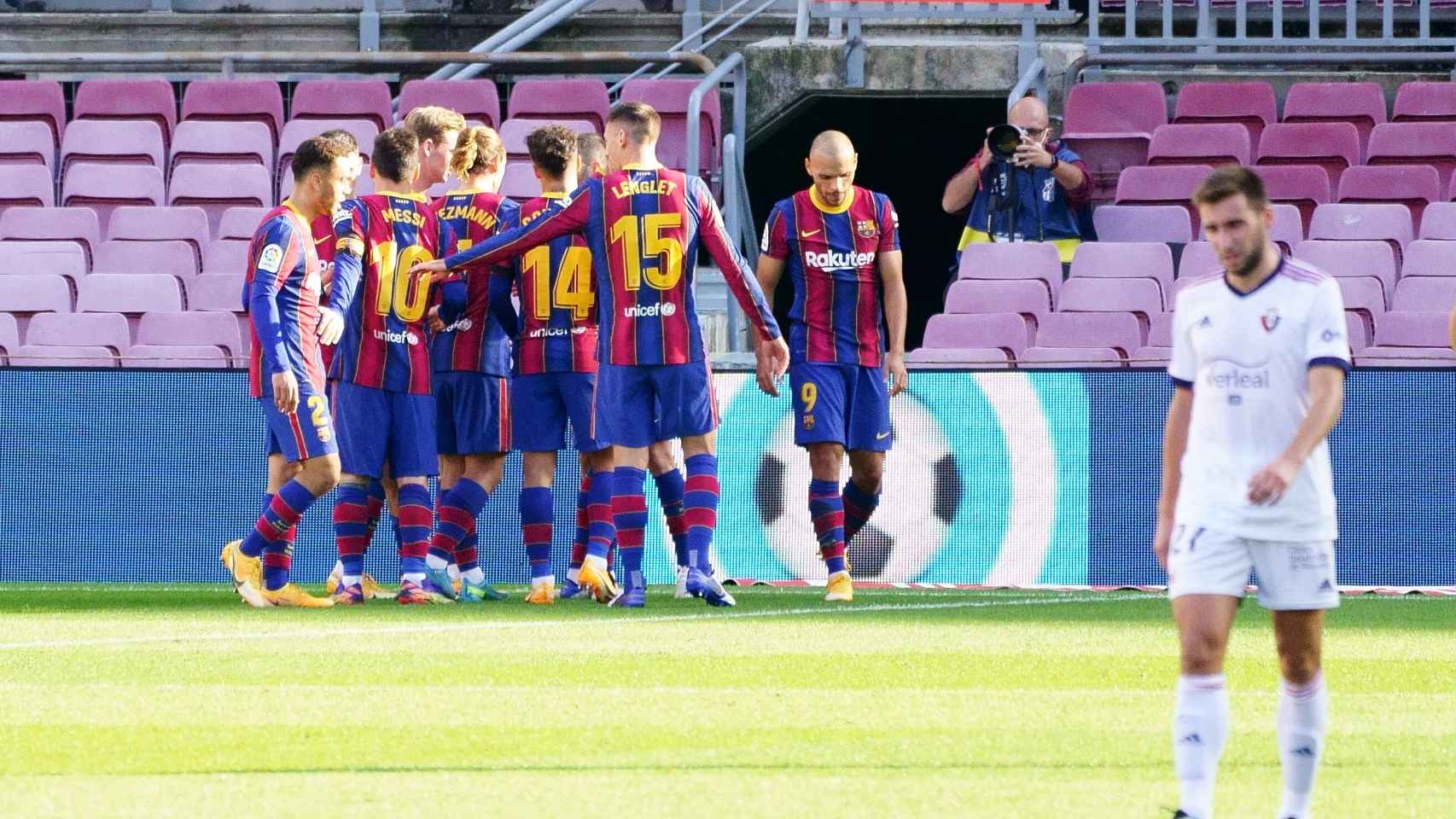 Los jugadores del Barça celebran un gol frente a Osasuna
