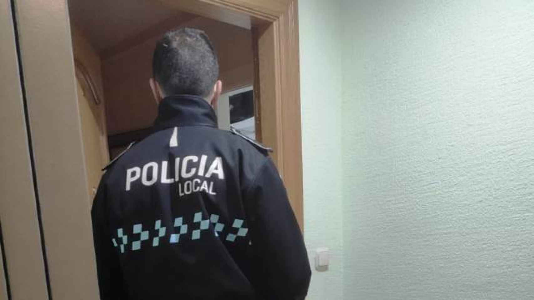 Actuación de la Policía Local de Albacete este sábado (Foto: Twitter)