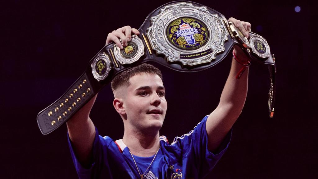 Bnet, tras ganar la Final Internacional 2019 de la Red Bull Batalla de los Gallos