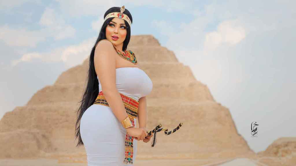 La modelo Salma Elshimy en una de las polémicas fotografías.
