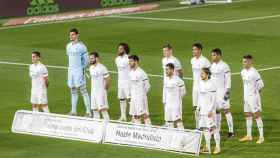 Los jugadores del Real Madrid posando antes de un partido de La Liga en el Alfredo Di Stéfano