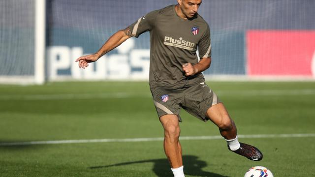 Luis Suárez entrenando con el Atlético de Madrid