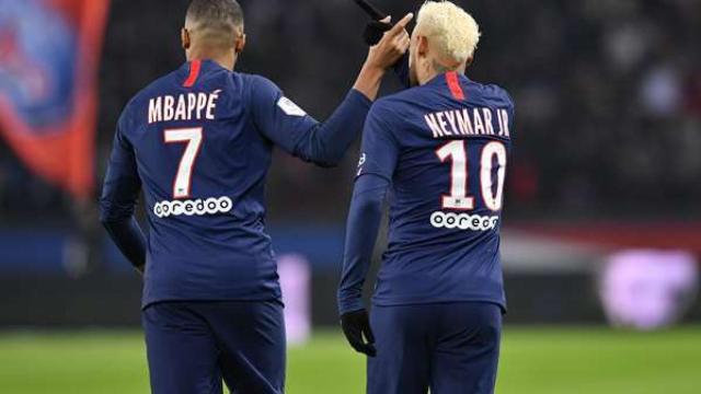 Neymar y Mbappé con el PSG