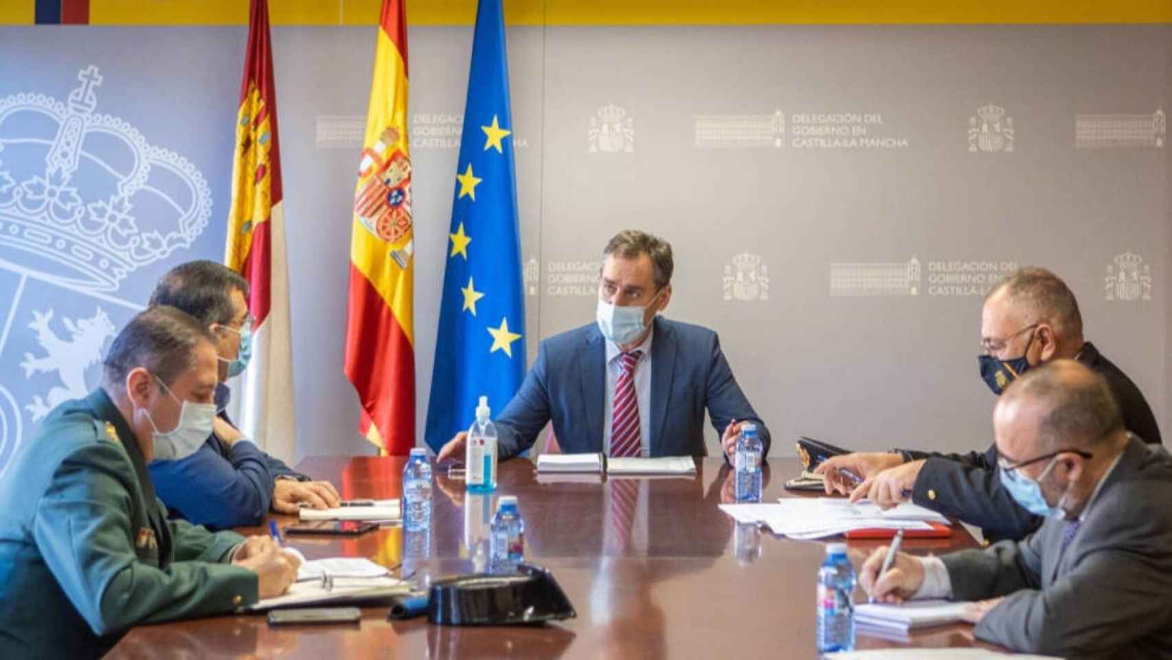 El delegado del Gobierno en Castilla-La Mancha, Francisco Tierraseca, este jueves con los mandos de seguridad en la región