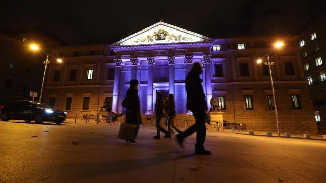 Fachada del Congreso de los Diputados, en la Carrera de San Jerónimo, Madrid.