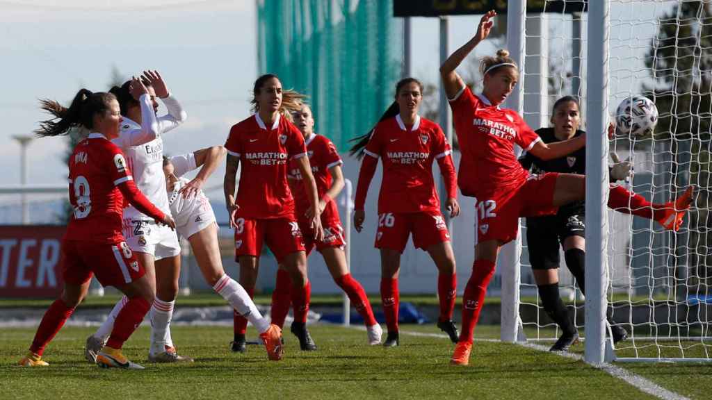 Gol del Real Madrid Femenino contra el Sevilla