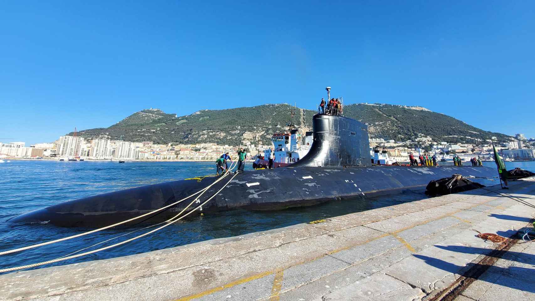 USS Seawolf atracado en Gibraltar