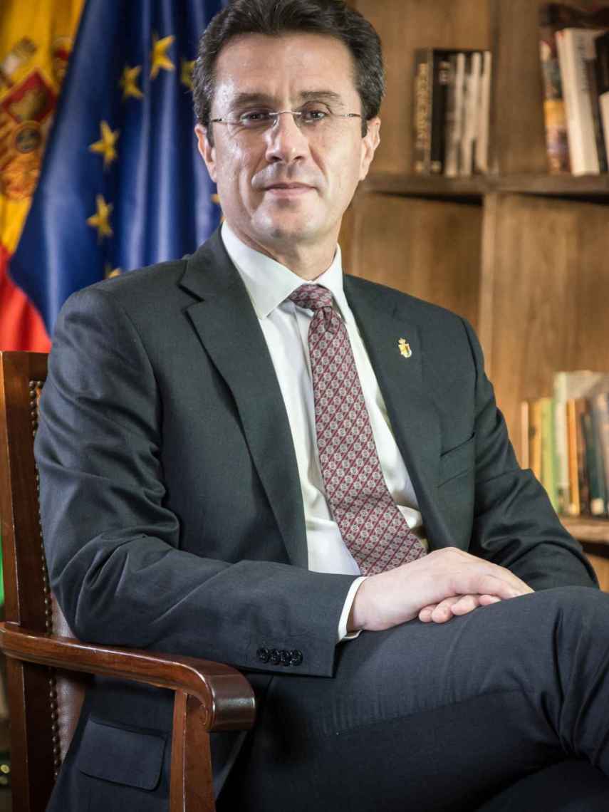 El presidente del Colegio de Médicos de Granadal, Jorge Fernández Parra.