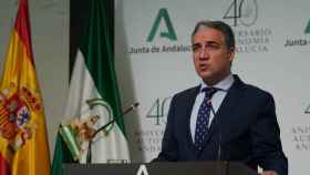 Bendodo acusa a Sánchez de incumplir la norma enviando inmigrantes a Andalucía