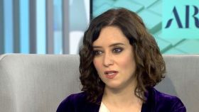 Isabel Díaz Ayuso durante la entrevista a Telecinco.