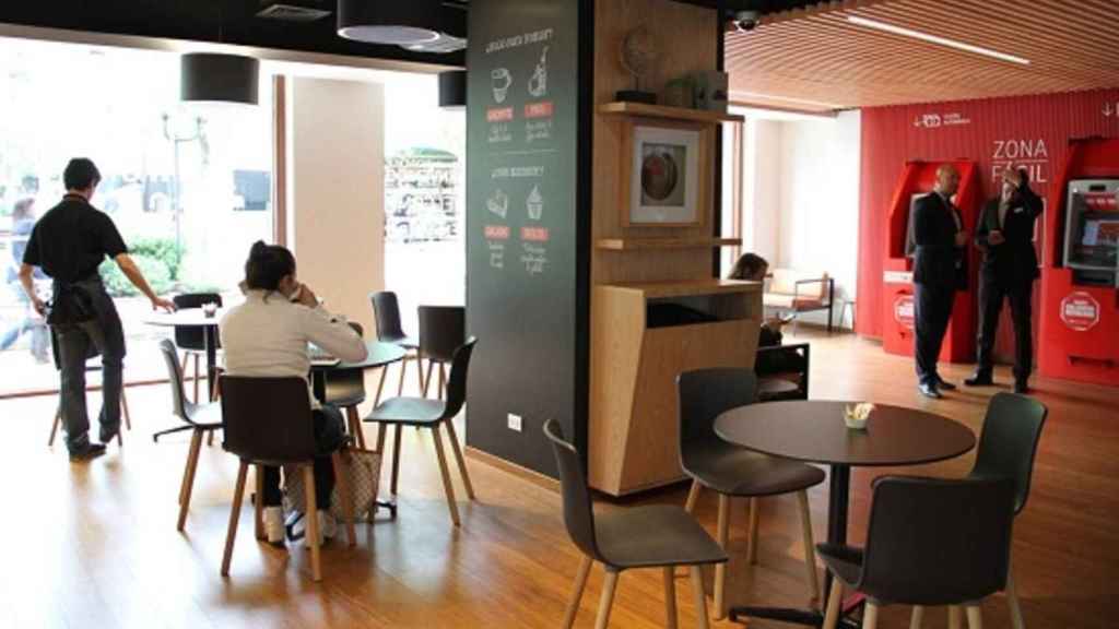 Nuevo concepto de oficina Work Café del Banco Santander.