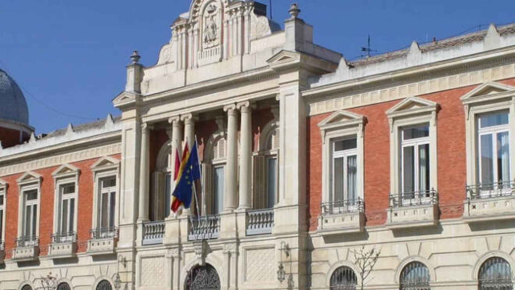 La fachada de la Diputación de Ciudad Real