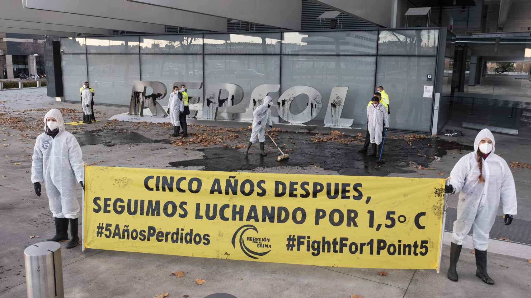 Rebelión por el Clima denuncia la inacción de Gobiernos y empresas con manifestaciones