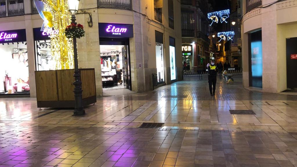 La calle Larios vacía