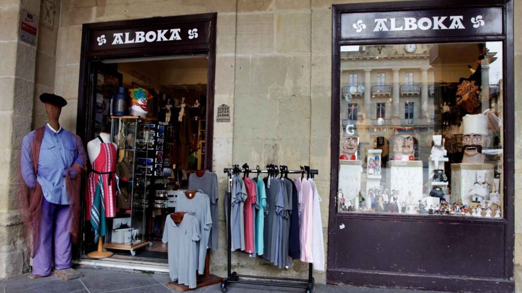 Alboka Artesanía, en San Sebastián, es uno  de los comercios protagonistas de #JuntosProtegemosLaNavidad