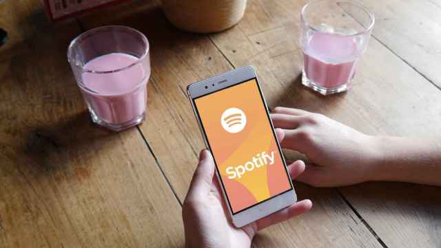 Los Amazon Echo ya pueden usar los podcasts de Spotify en España