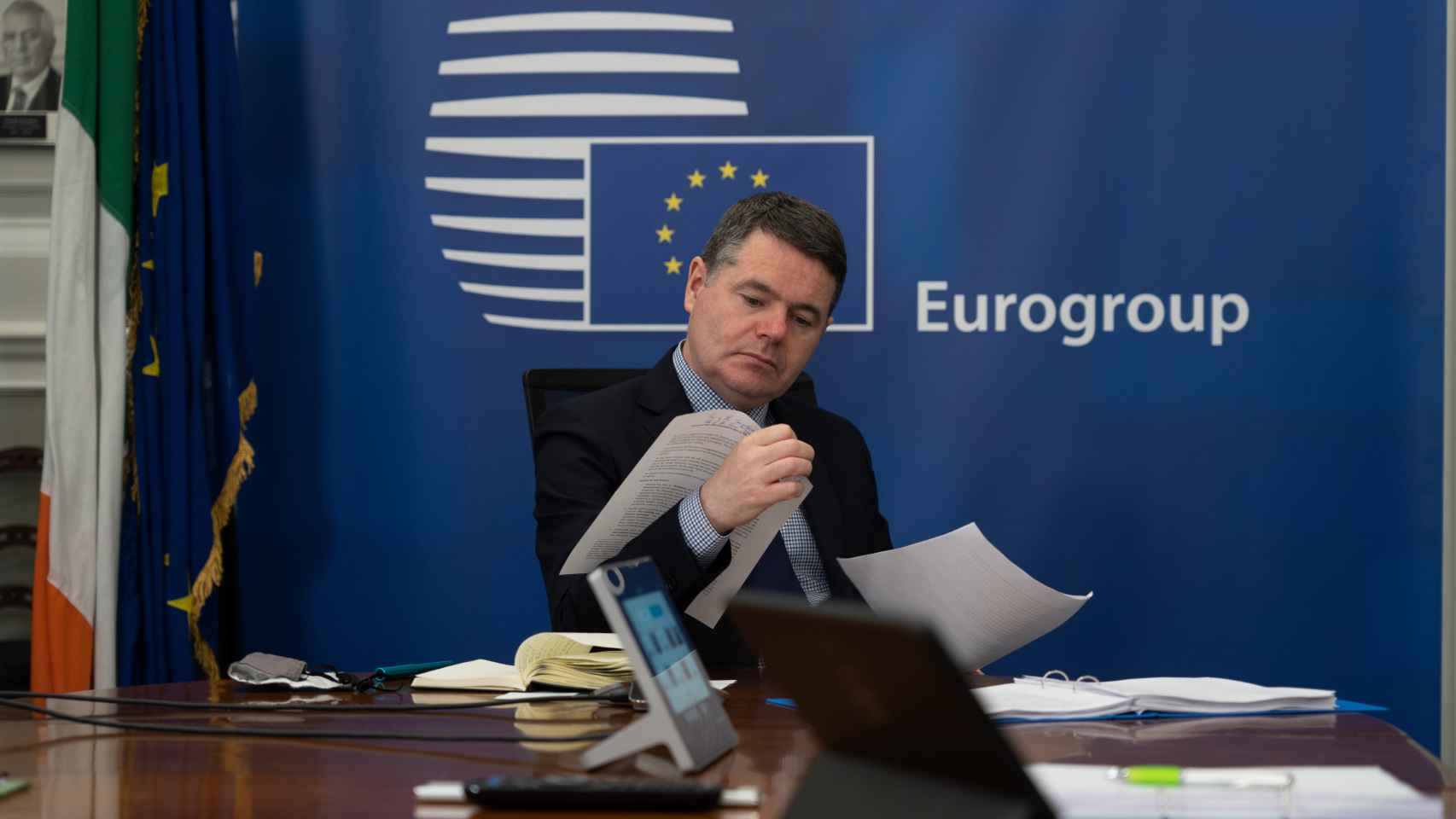 El presidente del Eurogrupo, Paschal Donohoe, durante la videoconferencia de este miércoles