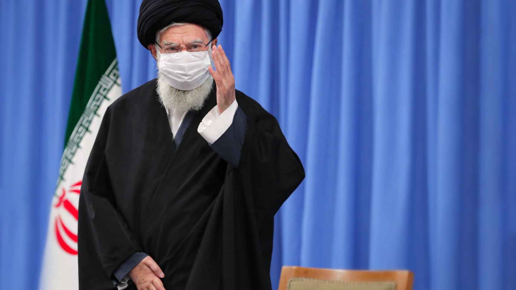 El líder supremo de Irán, el ayatolá Alí Jamenei, durante un encuentro con el Gobierno del país.
