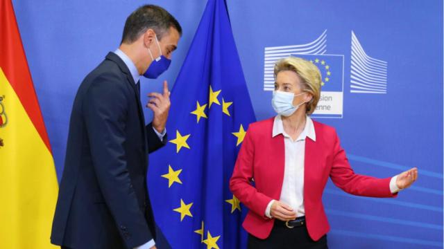 Pedro Sánchez, presidente del Gobierno y Úrsula Vonderleyen, presidenta de la Comisión Europea.