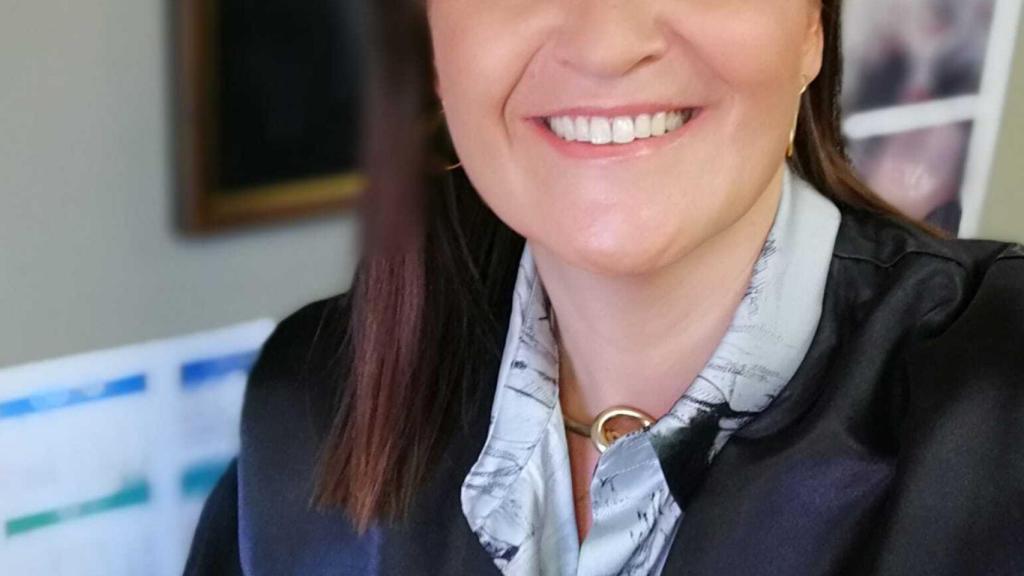 Carmen Romero.