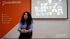La consejera de Igualdad de Cs en Andalucía, Rocío Ruiz, en un encuentro con militantes.