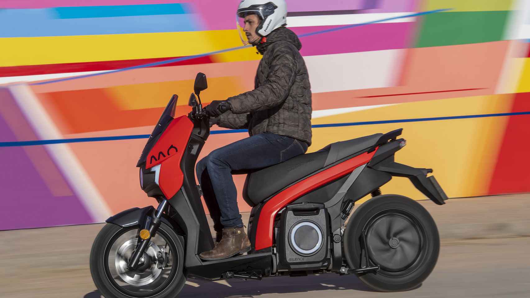 Seat Mó eScooter 125, la primera moto eléctrica de la marca española.