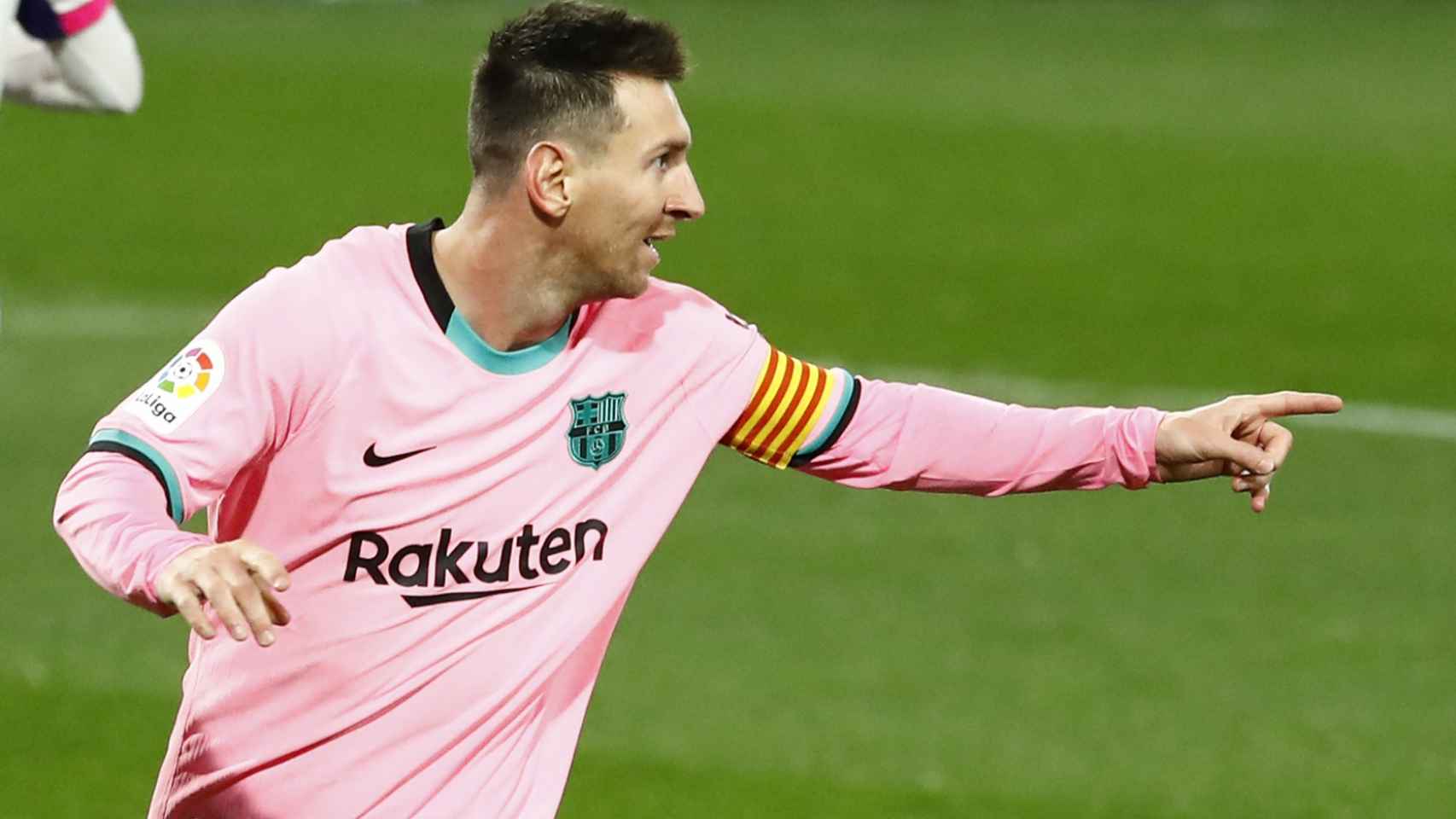 Leo Messi celebra su gol al Valladolid en Zorrilla